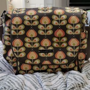 Petunia pickle Bottom